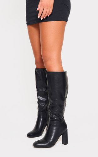 Black Bottes Hautes À Talon Bloc Carré En Synthétique Avec Fermeture Éclair | Taille 38 - PrettyLittleThing - Modalova