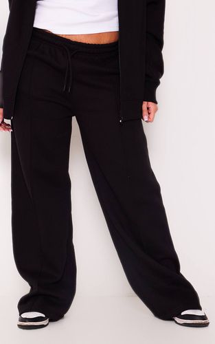 Black Jogging Grande Taille Taille Mi-haute Jambe Droite Avec Détails De Coutures | Taille 46 - PrettyLittleThing - Modalova