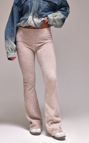 Pantalon Évasé En Maille Douce Mélangée À Taille Repliée | Taille Large - PrettyLittleThing - Modalova
