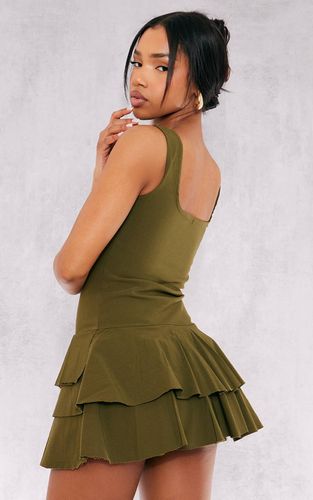 Khaki Combi-short Jupe-short Plissée En Tissu Extensible | Taille 42 - PrettyLittleThing - Modalova