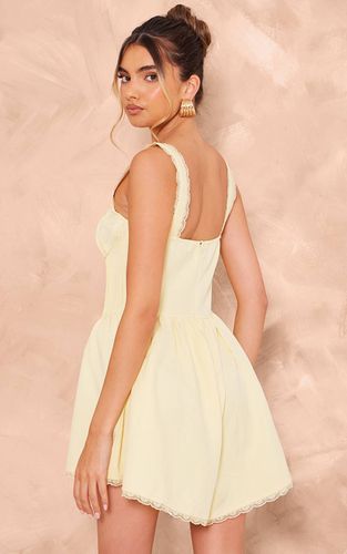 Lemon Combishort Tissé À Lacets Style Corset | Taille 32 - PrettyLittleThing - Modalova