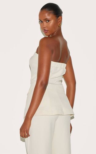 Cream Ensemble Coordonné Haut Tissé Ajusté Premium | Taille 32 - PrettyLittleThing - Modalova