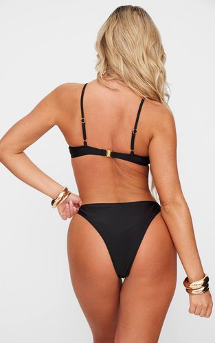 Black Bas De Bikini Avec Détail Anneau En O | Taille 44 - PrettyLittleThing - Modalova
