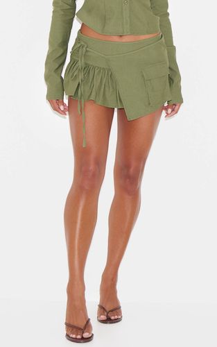 Khaki Jupe-short Cargo Tissée À Détail Volants | Taille 42 - PrettyLittleThing - Modalova