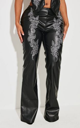 Black Pantalon Évasé En Synthétiquecuir Brodé Shape | Taille 42 - PrettyLittleThing - Modalova