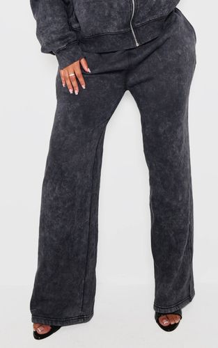 Washed Black Shape Jogging Large À Jambes Évasées | Taille 42 - PrettyLittleThing - Modalova