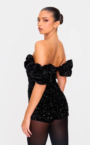 Black Combishort En Velours À Sequins Et Manches Bouffantes | Taille 32 - PrettyLittleThing - Modalova