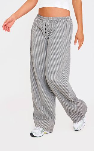 Black Pantalon Droit À Taille Boxer Et Rayures En Tissu Tissé Doux | Taille 42 - PrettyLittleThing - Modalova
