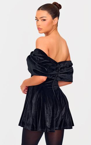 Black Combi-short Premium En Velours Avec Nœud Surdimensionné | Taille 42 - PrettyLittleThing - Modalova