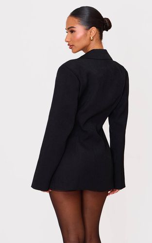 Black Robe Blazer Ajustée Avec Agrafes Et Œillets Petite | Taille 42 - PrettyLittleThing - Modalova