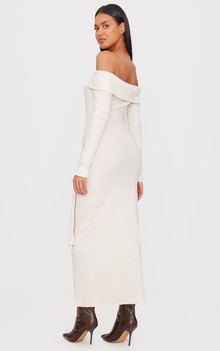 Robe Longue Bardot En Maille Côtelée Brossée Épaisse Avec Détail Cache-cœur | Taille 40 - PrettyLittleThing - Modalova