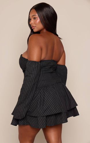 Black Robe Droite Bardot Grande Taille À Rayures Tennis Avec Détail Bonnets | Taille 44 - PrettyLittleThing - Modalova