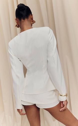 White Ensemble Blazer Cintré À Taille Froncée Et Manches Cocon Avec Boutonnage | Taille 42 - PrettyLittleThing - Modalova