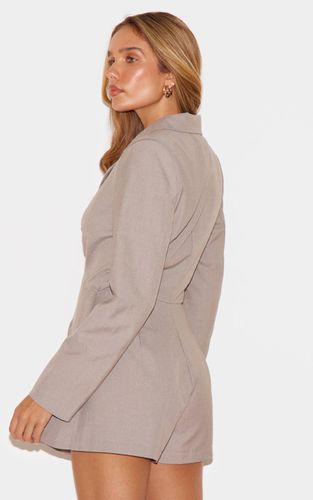 Combi-short Tissée Ajustée À Taille Cintrée Et Manches Longues | Taille 42 - PrettyLittleThing - Modalova