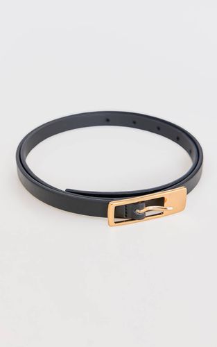Black Ceinture Fine En Synthétiquecuir Avec Boucle Carrée | Taille Medium/Large - PrettyLittleThing - Modalova