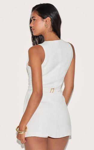 White Combi-short Jupe-culotte En Lin Jaune Beurre Avec Dos Cintré | Taille 36 - PrettyLittleThing - Modalova
