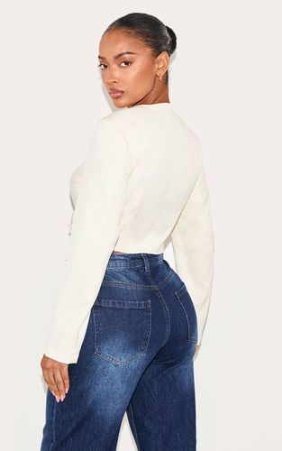 Cream Haut À Manches Longues Ajusté Avec Taille Cache-Cœur | Taille 34 - PrettyLittleThing - Modalova