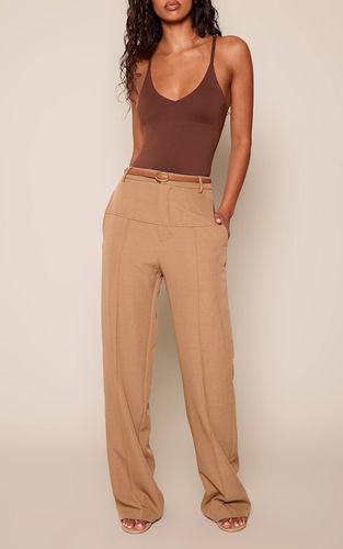 Brown Pantalon Large Taille Haute Ceinturée Avec Détail De Ceinture Épaisse Ajusté | Taille 42 - PrettyLittleThing - Modalova