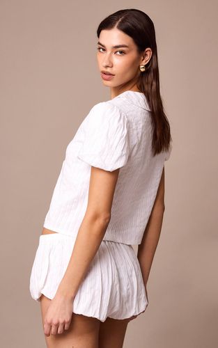 White Blouse En Coton Brodé À Nouer Sur Le Devant | Taille 44 - PrettyLittleThing - Modalova
