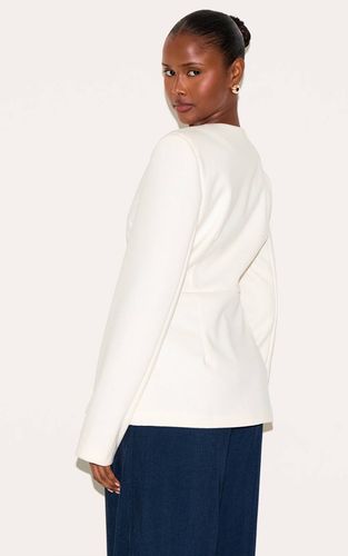 Cream Blazer Long Sans Col Avec Boutons | Taille 42 - PrettyLittleThing - Modalova
