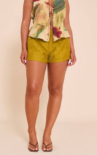 Olive Short Mini Taille Haute Plissé Texturé Shape | Taille 36 - PrettyLittleThing - Modalova