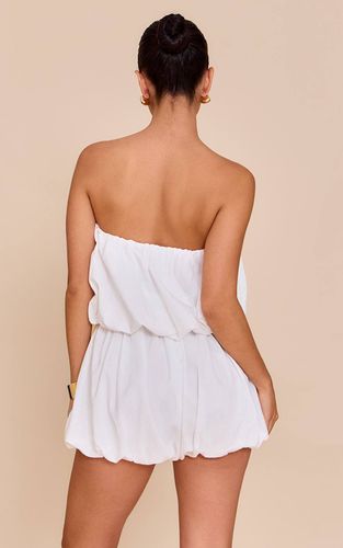 White Combi-short Bandeau À Détail Bouffant | Taille 42 - PrettyLittleThing - Modalova