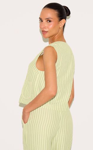 Olive Gilet Long Rayé Tissé À Nouer Devant Petite | Taille 42 - PrettyLittleThing - Modalova