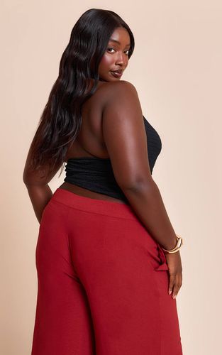 Black Haut Long Grande Taille Col Bénitier Texturé Ourlet Asymétrique | Taille 58 - PrettyLittleThing - Modalova