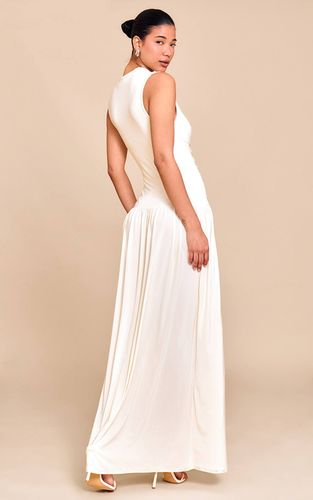 Cream Robe Longue Maxi À Taille Basse Froncée Double Couche Toucher Doux | Taille 42 - PrettyLittleThing - Modalova