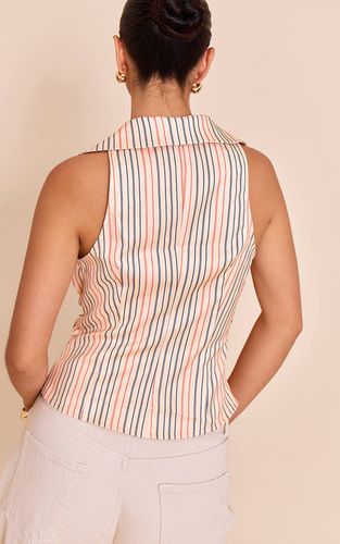 Haut Sans Manches À Rayures Froncé Avec Décolleté Plongeant | Taille 32 - PrettyLittleThing - Modalova