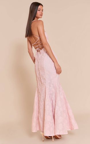 Blush Robe Maxi Texturée À Dos Lacé | Taille 42 - PrettyLittleThing - Modalova