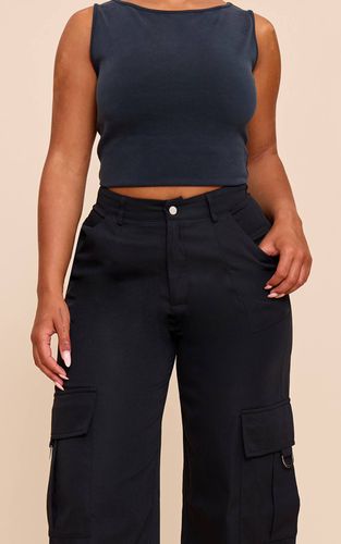 Black Pantalon Cargo Taille Haute Jambes Larges Avec Boucles Shape | Taille 42 - PrettyLittleThing - Modalova