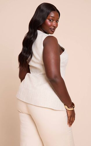 Gilet Sans Manches Boutonné Grande Taille | Taille 46 - PrettyLittleThing - Modalova