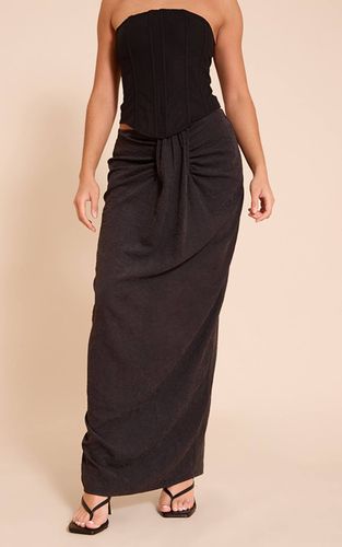 Black Jupe Longue Drapée Devant En Peau De Pêche | Taille 42 - PrettyLittleThing - Modalova