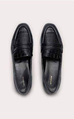 Black Mocassin À Bout Carré En Synthétique Effet Croco | Taille 38 - PrettyLittleThing - Modalova