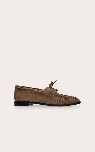 Mocassin Froncé À Lacets En Synthétique | Taille 40 - PrettyLittleThing - Modalova