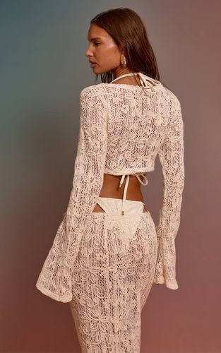 Cream Haut De Plage À Manches Longues Brodé De Fleurs Avec Lien Devant | Taille XS - PrettyLittleThing - Modalova