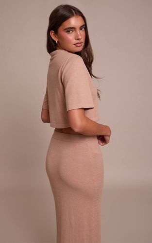 Haut En Maille Fine À Manches Courtes Avec Boutonnage Sur Le Devant | Taille XS - PrettyLittleThing - Modalova