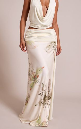 Cream Jupe Longue Imprimée Taille Froncée Co-ord Petite | Taille XS - PrettyLittleThing - Modalova