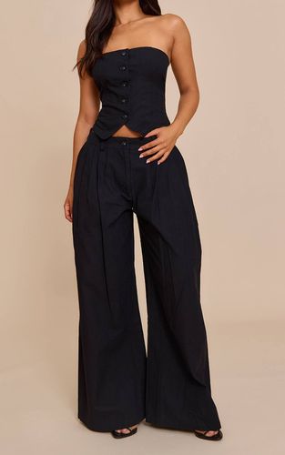 Black Pantalon Large À Détails Plissés Petite Taille Co-ord | Taille 42 - PrettyLittleThing - Modalova