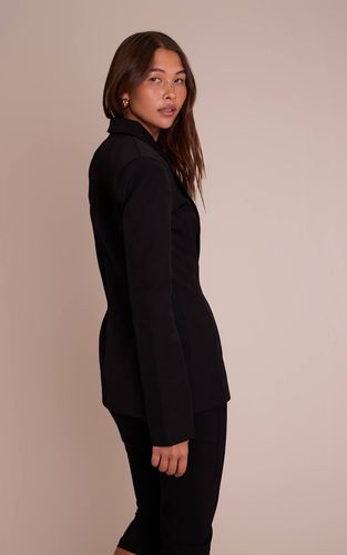 Black Blazer Cintré À La Taille Prune | Taille 42 - PrettyLittleThing - Modalova