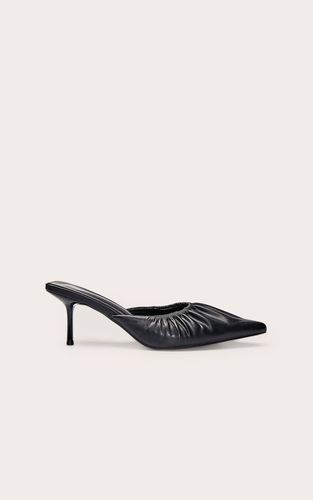 Black Mule À Talon Bas Froncée En Synthétique | Taille 38 - PrettyLittleThing - Modalova