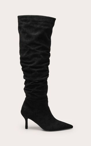 Black Botte Haute À Talon En Synthétique Plissée Au-dessus Du Genou | Taille 36 - PrettyLittleThing - Modalova
