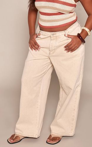 Stone Jean Grande Taille Jambe Droite Taille Plongeante Devant | Taille 44 - PrettyLittleThing - Modalova