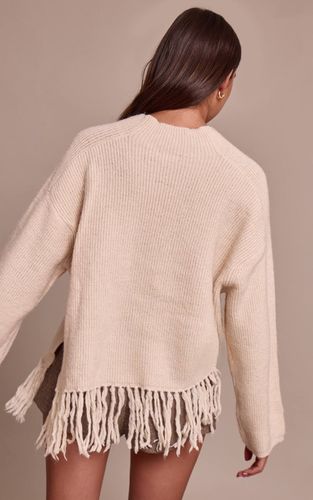 Synthétiquell Oversize Col Rond À Franges | Taille XS - PrettyLittleThing - Modalova