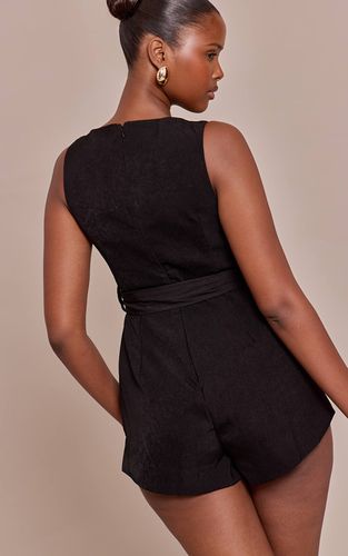 Black Combi-short Tissée Avec Ceinture À Nouer | Taille 32 - PrettyLittleThing - Modalova