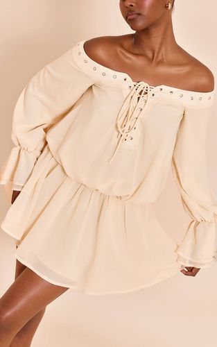 Cream Ensemble Jupe Mini Fluide En Mousseline | Taille 32 - PrettyLittleThing - Modalova