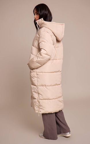 Stone Manteau Matelassé Long Petite Taille | Taille 32 - PrettyLittleThing - Modalova
