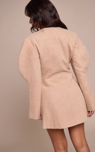 Robe Courte Sans Col À Manches Cocon Petite | Taille 32 - PrettyLittleThing - Modalova