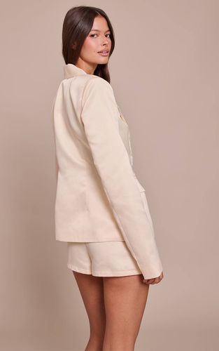 Cream Blazer Long En Satin | Taille 32 - PrettyLittleThing - Modalova